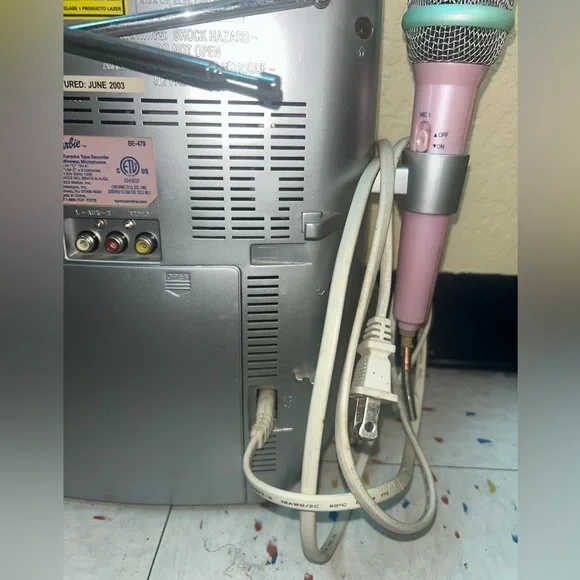 Barbie Stereo CD Karaoke Machine with Two Sing Along Micropones 2005 ULTRA RARE - Picture 6 of 8